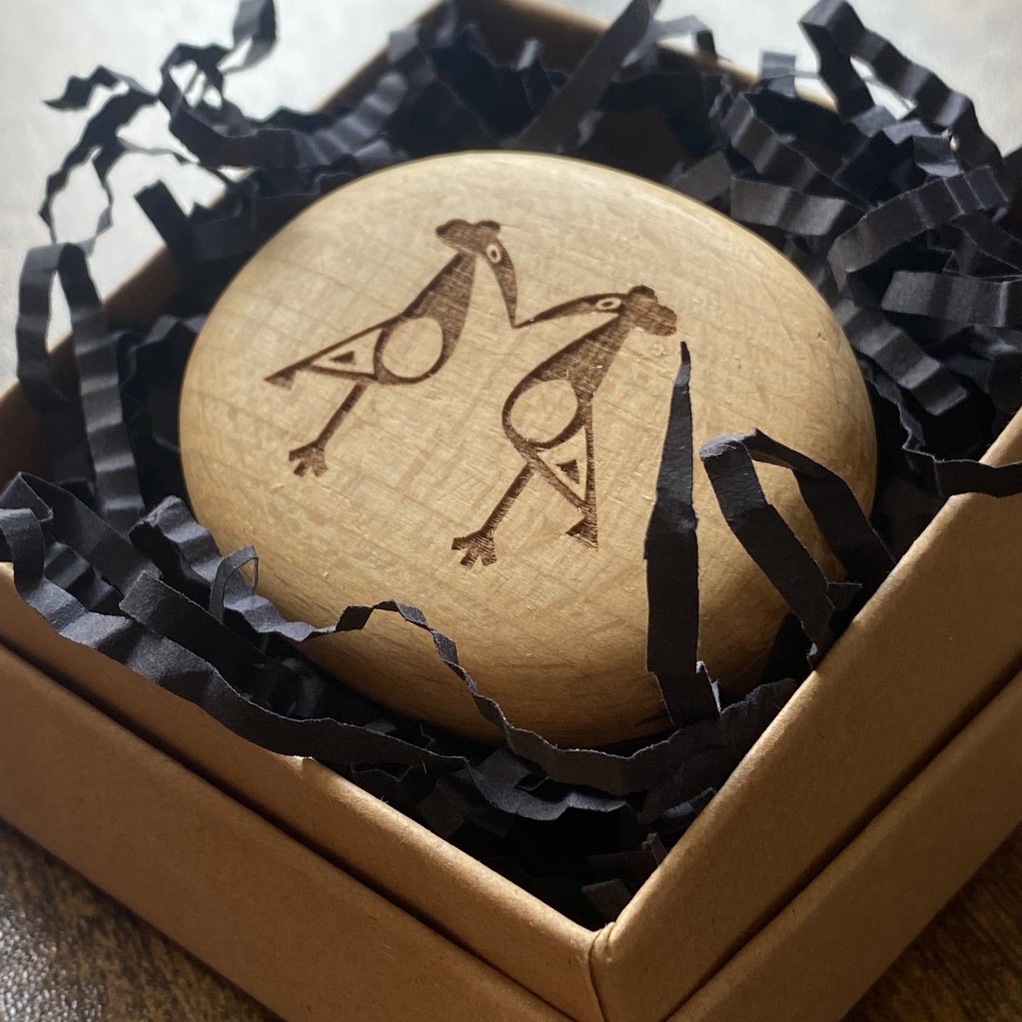 Taíno birds design on wooden pocket pebble – Caribbean symbol of care and love, presented in gift box