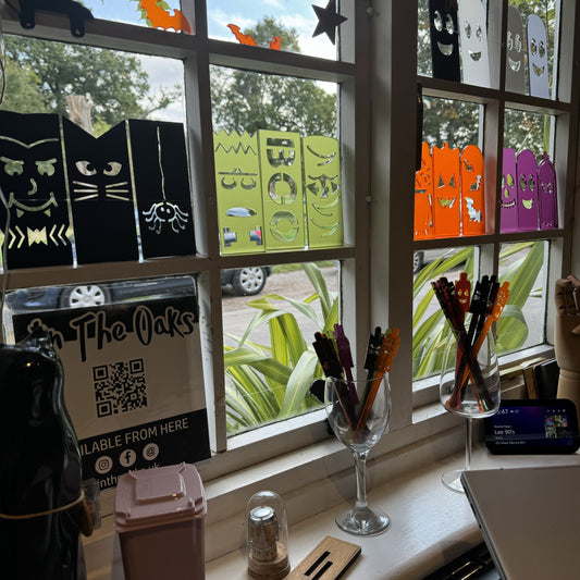 Halloween Fun: Silhouette Plaques
