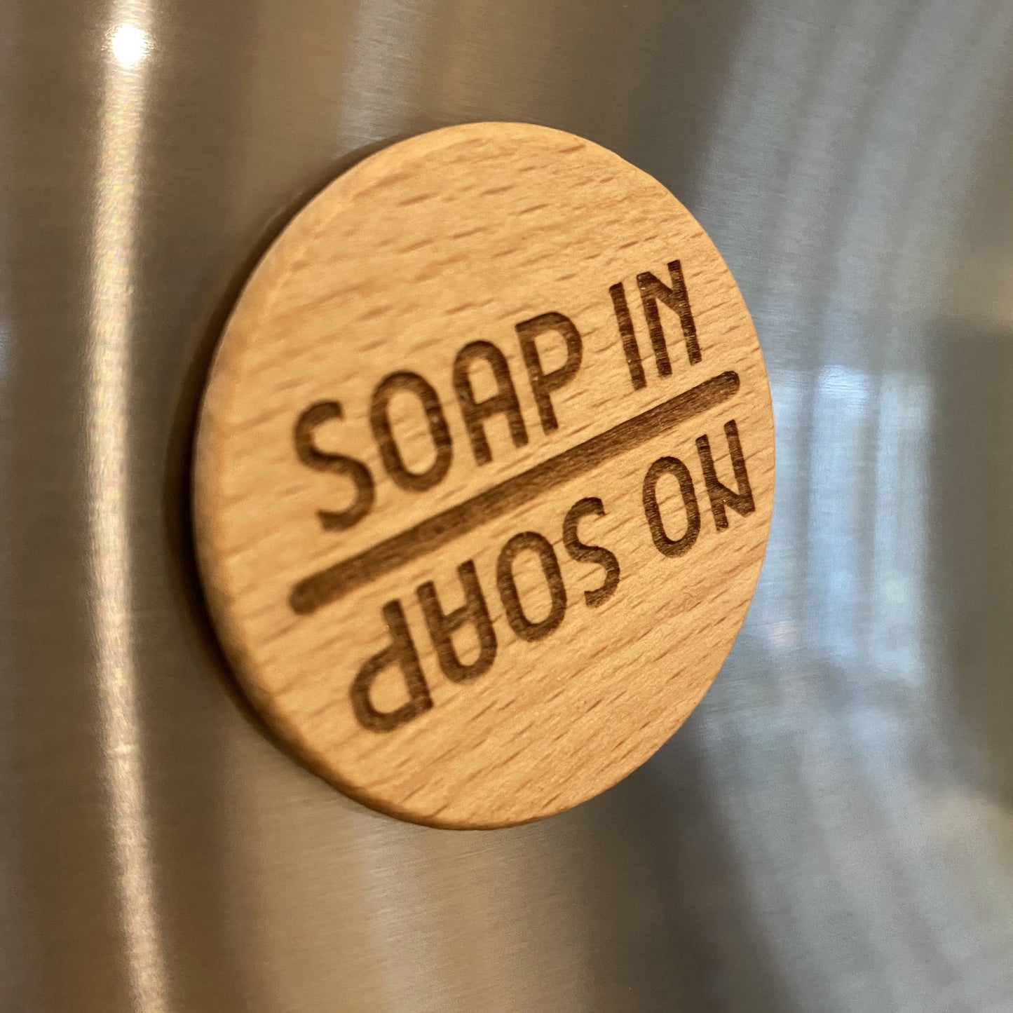 Chore reminder dial with “Soap In” marker – clever visual cue for loading washing machines, dishwashers or cleaning routines.